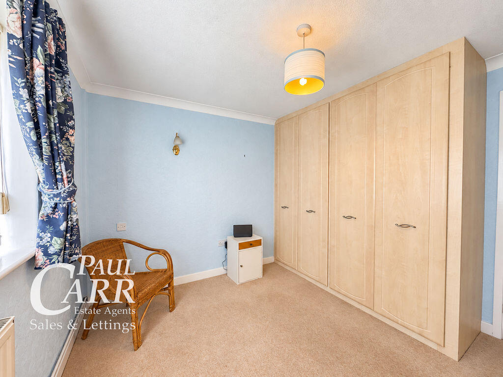 House in Birmingham, Sutton Coldfield - More
