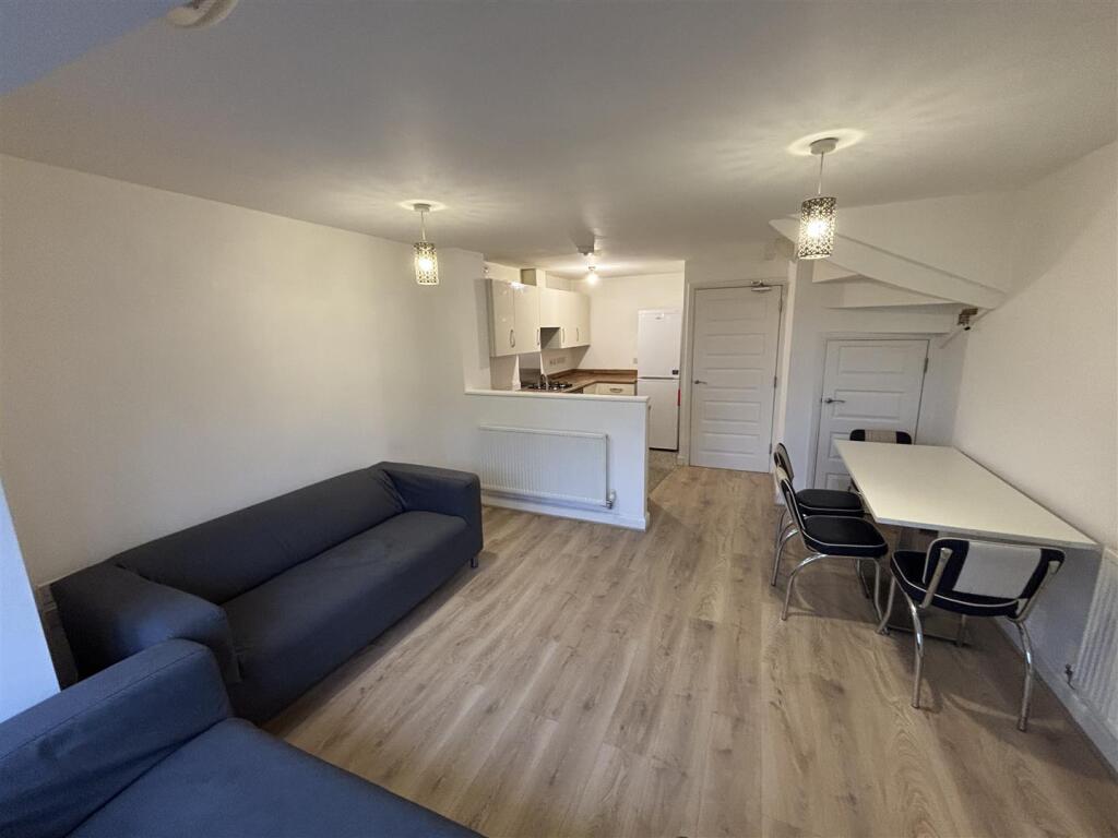 House in Coventry, City Wharf, Hillfields - View 3