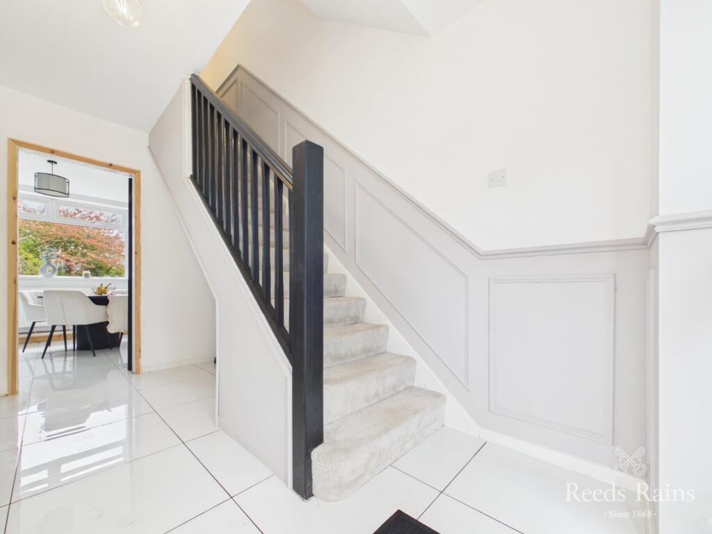 House in Hull - View 3