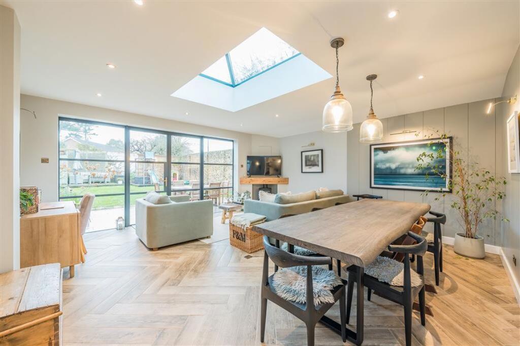 Twickenham Road, Teddington photo 4