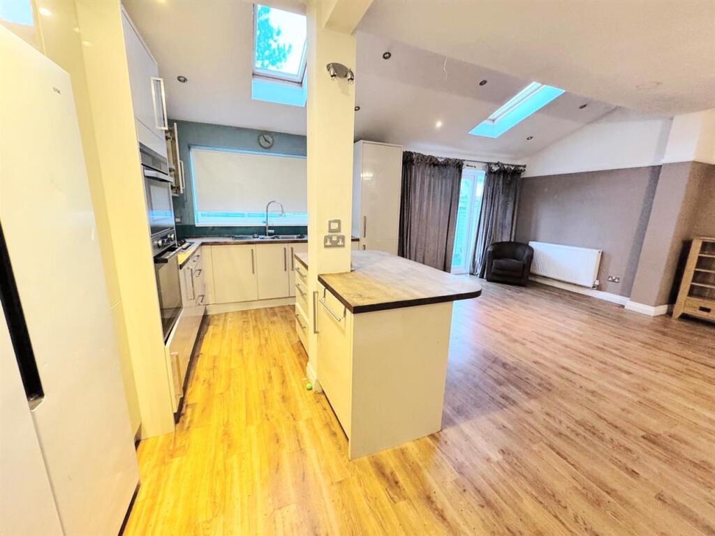 Coronation Drive, Knotty Ash, Liverpool photo 5