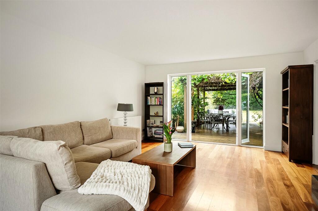 Lammas Lane, Esher, Surrey, KT10 – pohled 5