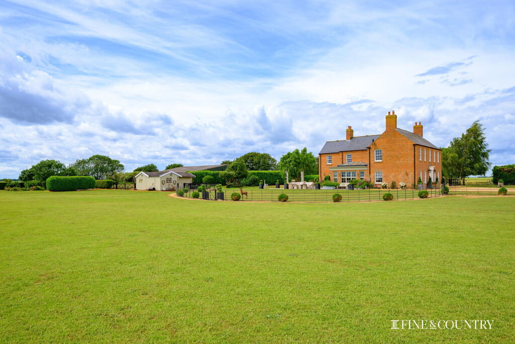 Crowland photo 3