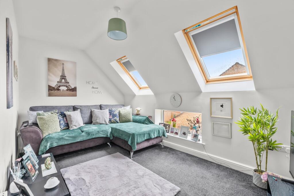 Additional image 8 of Agincourt Drive, Bingley, West Yorkshire, BD16