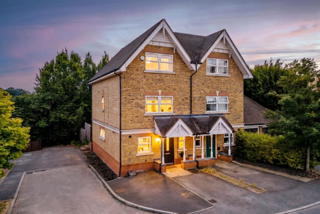 Main image of property: Barkers Meadow, Ascot, SL5