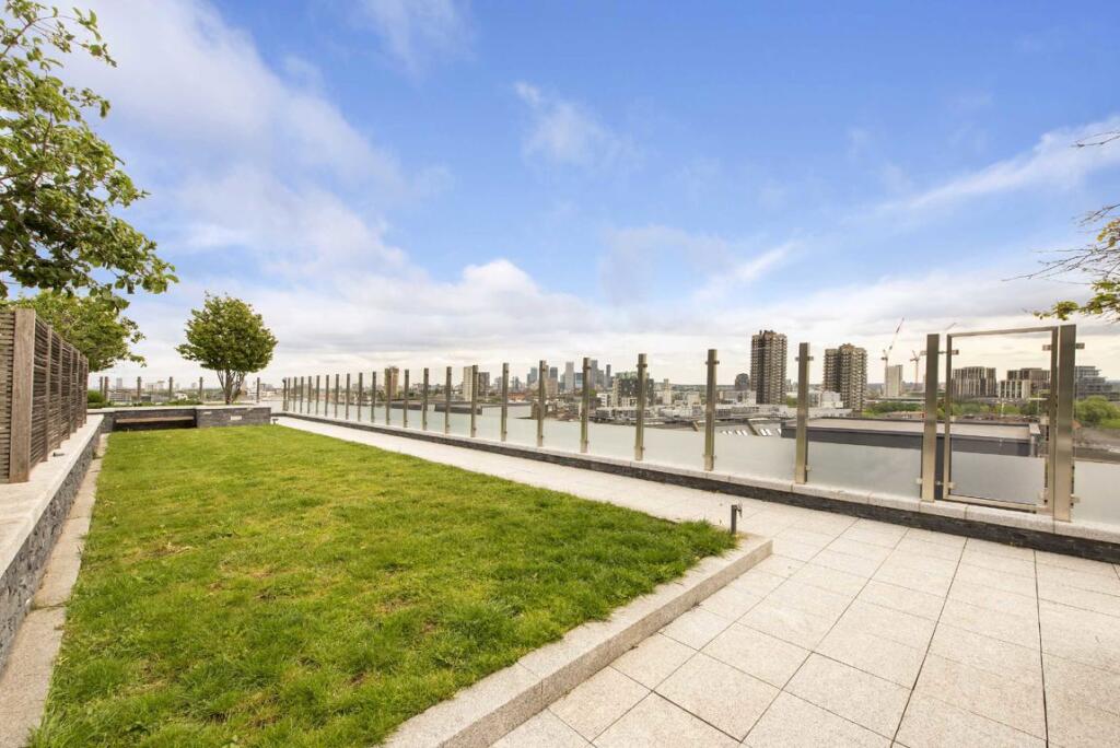 Apartment in London - View 5