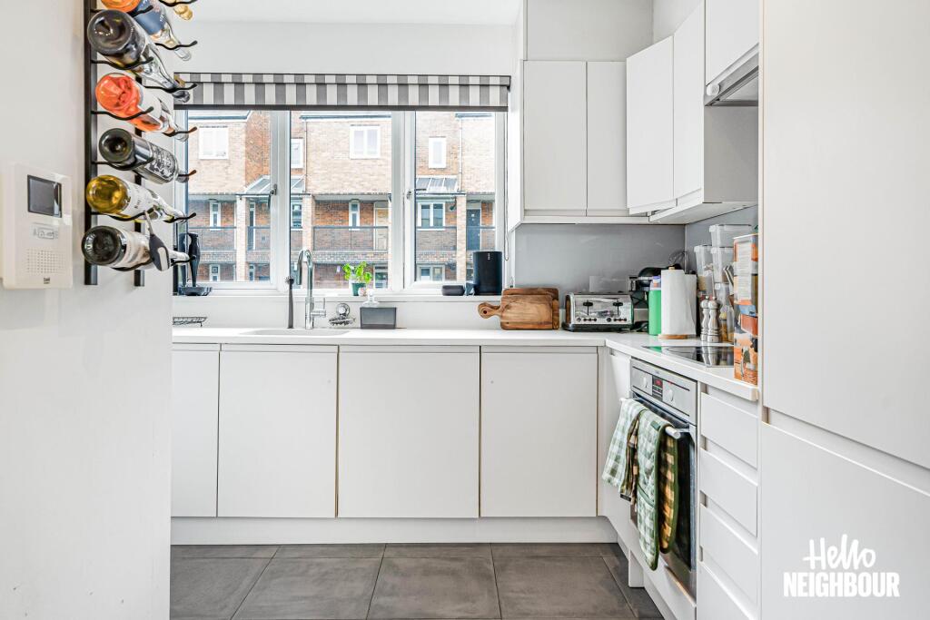 2 bedroom maisonette for rent
