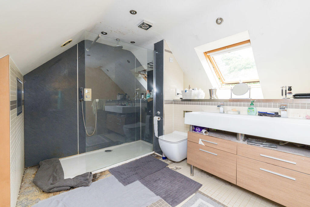 House in Chorley, Whittle Springs, Whittle le Woods - View 5