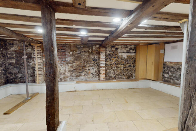 CELLAR / STORE