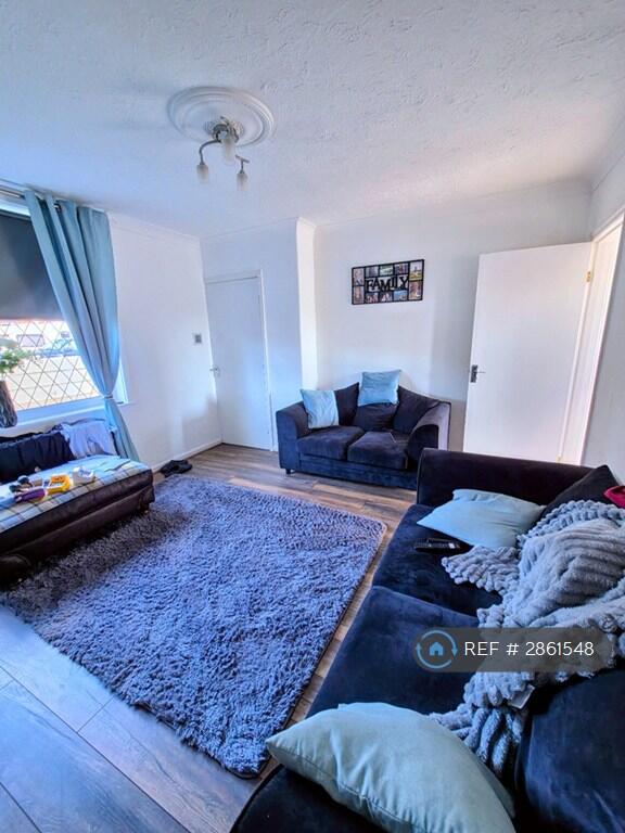 House in Sheffield - View 4