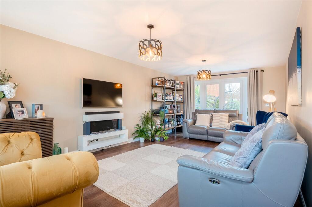 Foxtail Crescent, Bodicote, Banbury, Oxfordshire, OX15 photo 2