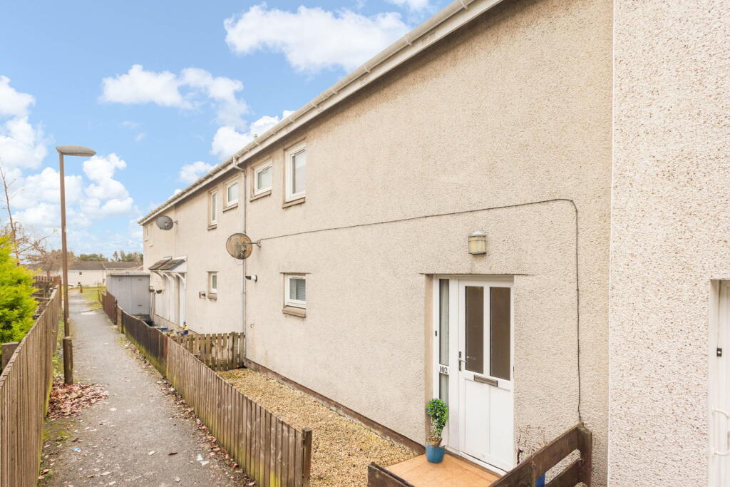 Main image of property: Huntly Avenue, Deans, Livingston, EH54 8NG