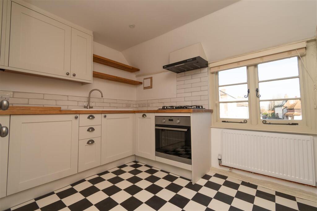 Main image of property: Old Cross Hayloft, Eastry