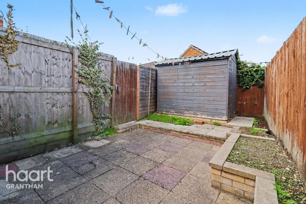 House in Nottingham - View 4