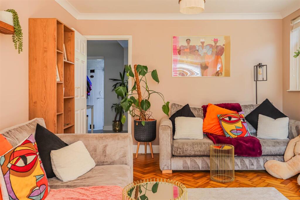 House in Barry, Palmerstown - View 4