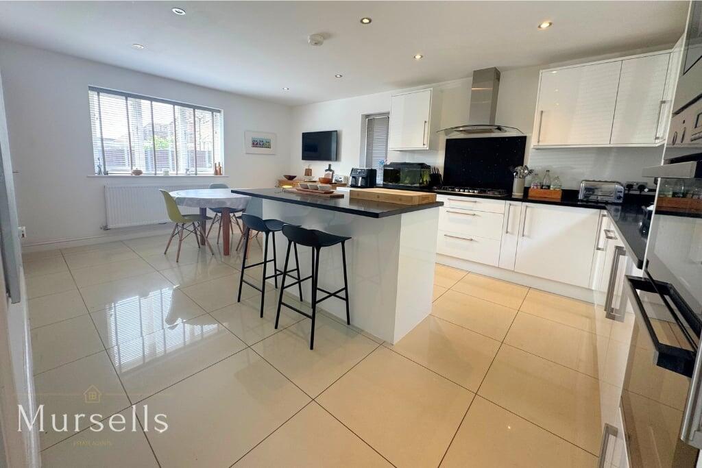Prospect Road, Lytchett Matravers, Poole, BH16 photo 4
