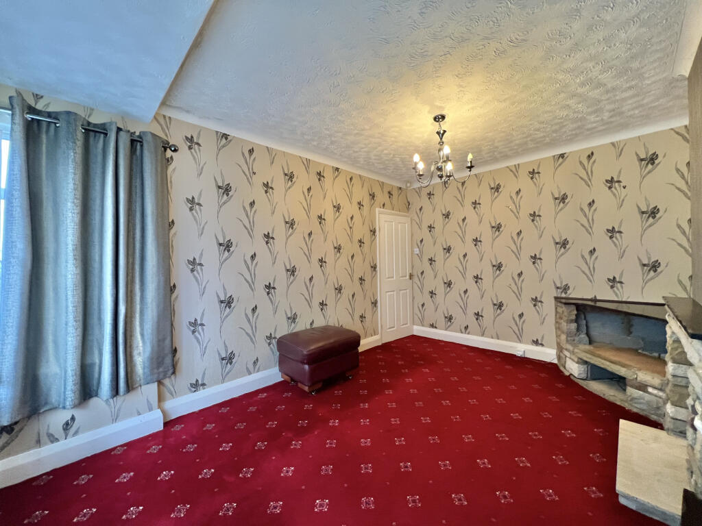 Lockerbie Avenue,  Cleveleys, FY5 photo 3