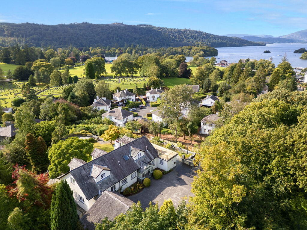 House in Bowness on Windermere, Windermere - View 3