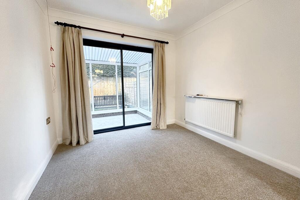 Verwood photo 4