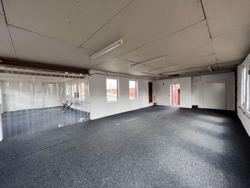 Main image of property: TO LET - First Floor Workshop