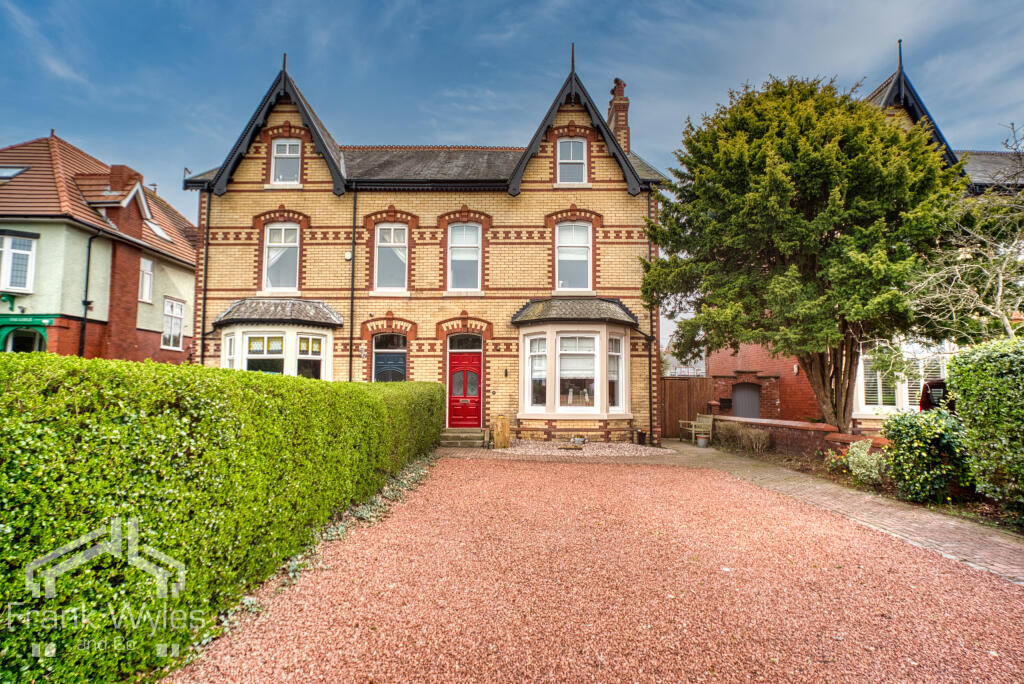 Main image of property: St. Annes Road East, Lytham St. Annes, Lancashire