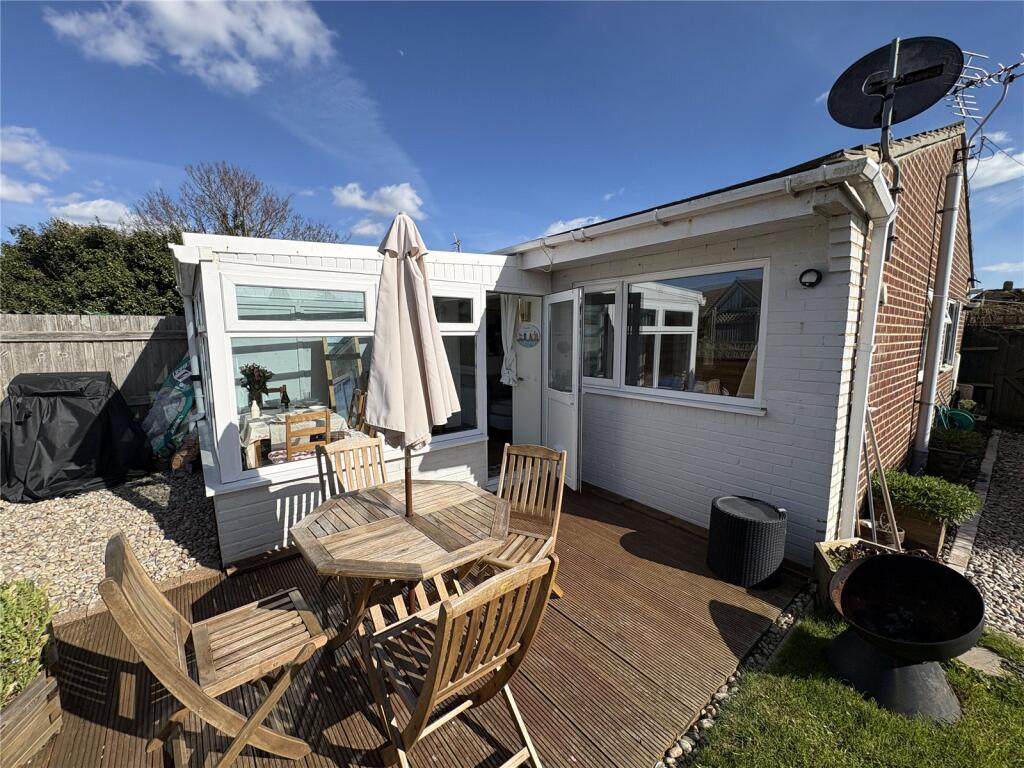House in Portsmouth - More