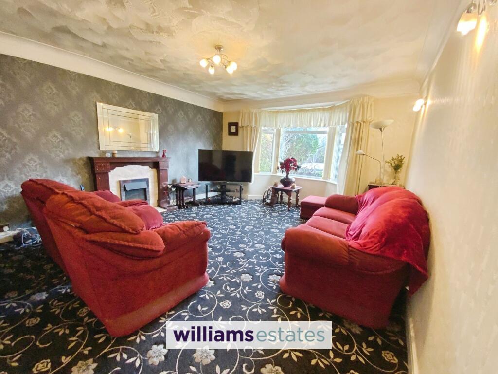 Alexandra Drive, Prestatyn, LL19 photo 2