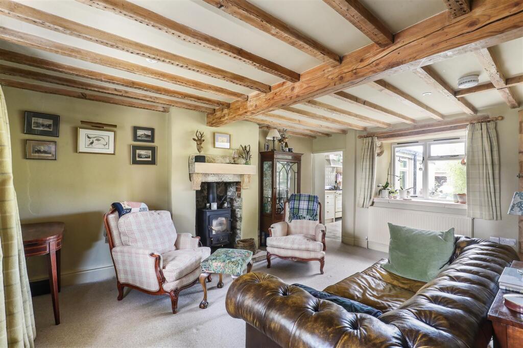 Pines Road, Amberley, Stroud photo 3