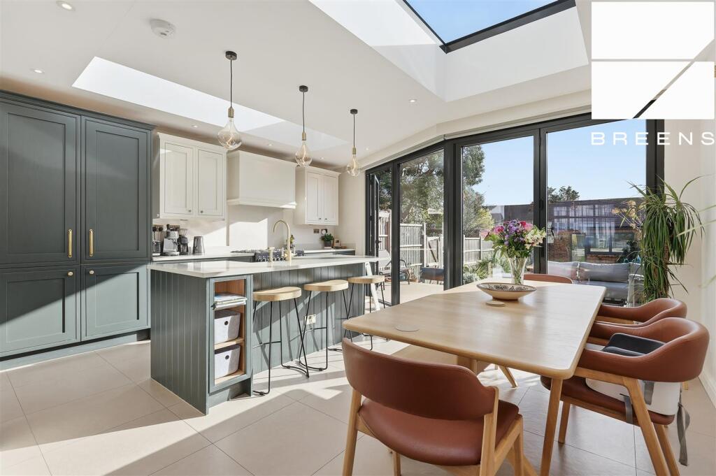 3-bed semi-detached on Normanshire Drive, London, £750,000