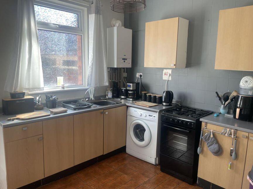 46 Davy Street, Ferryhill, County Durham, DL17 8PN photo 2