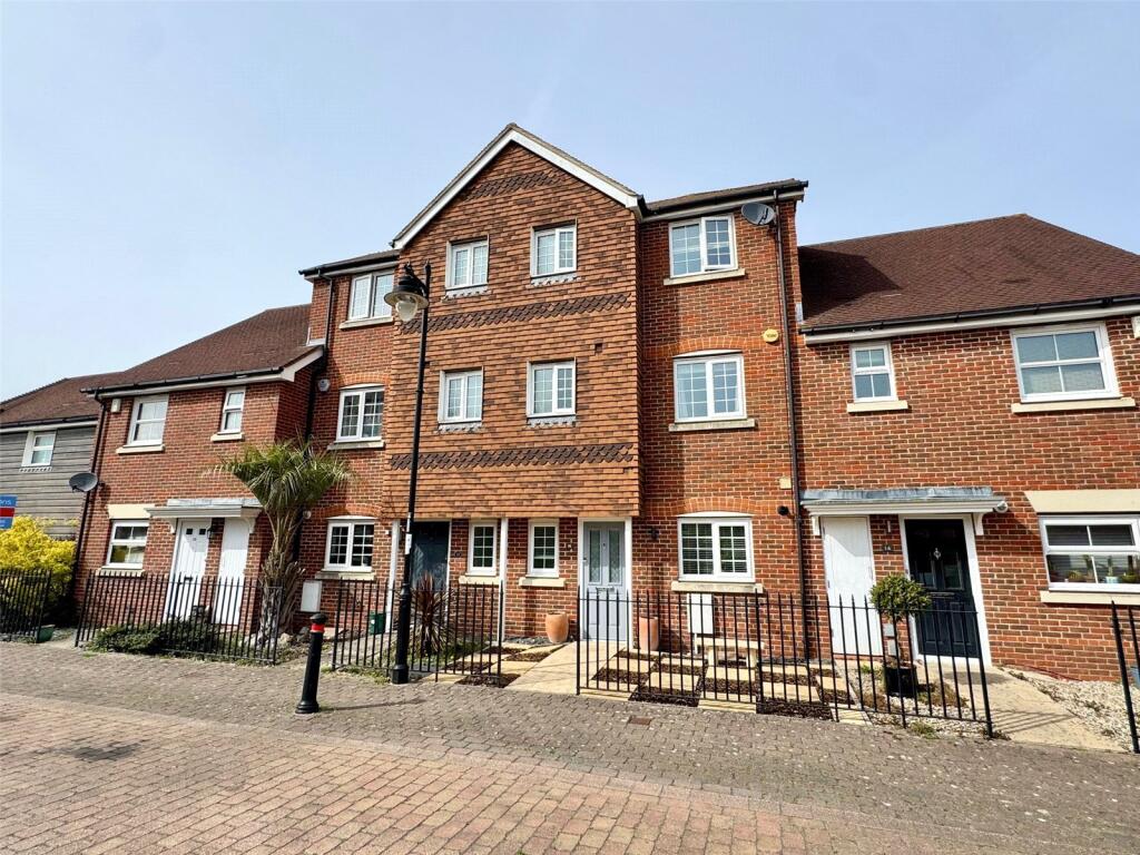 Main image of property: Giffard Lane, Fleet, Hampshire, GU51