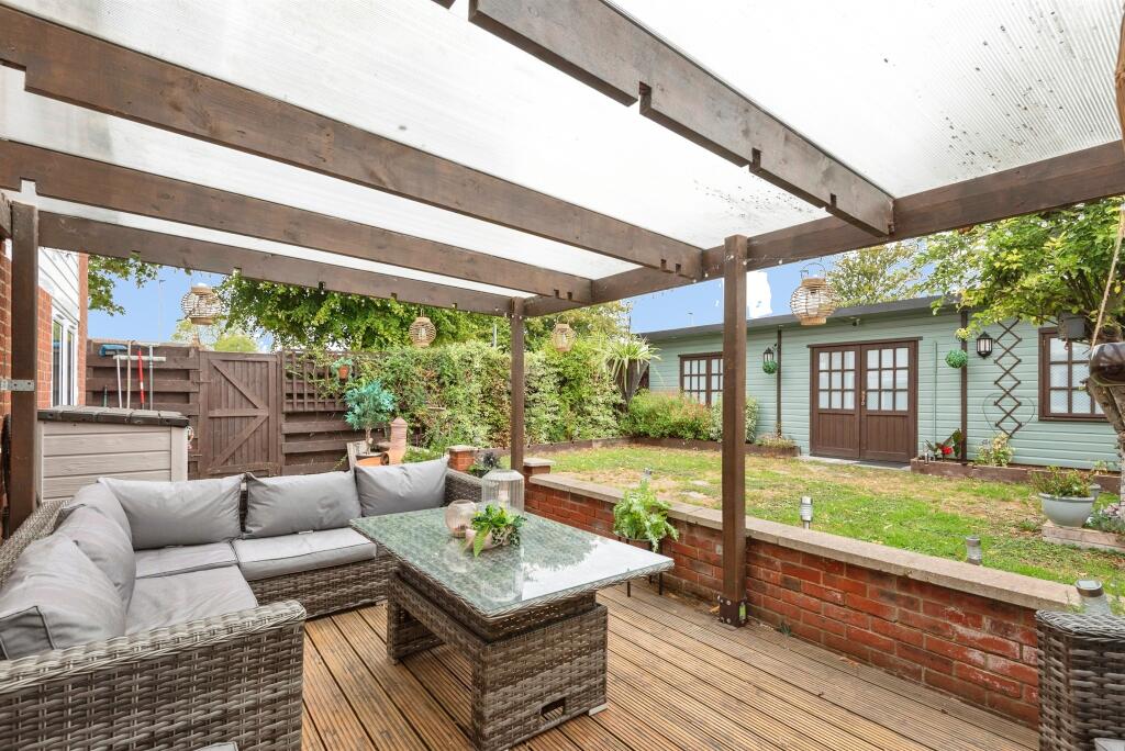House in Stevenage - View 4