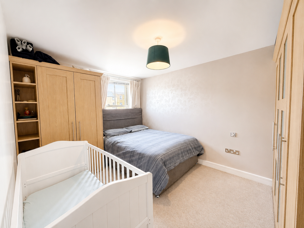 Apartment in York - View 5