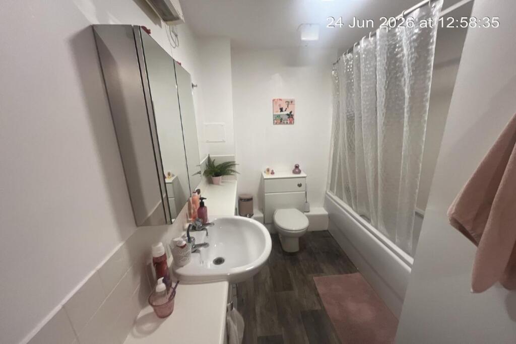 Apartment in Glasgow - View 4