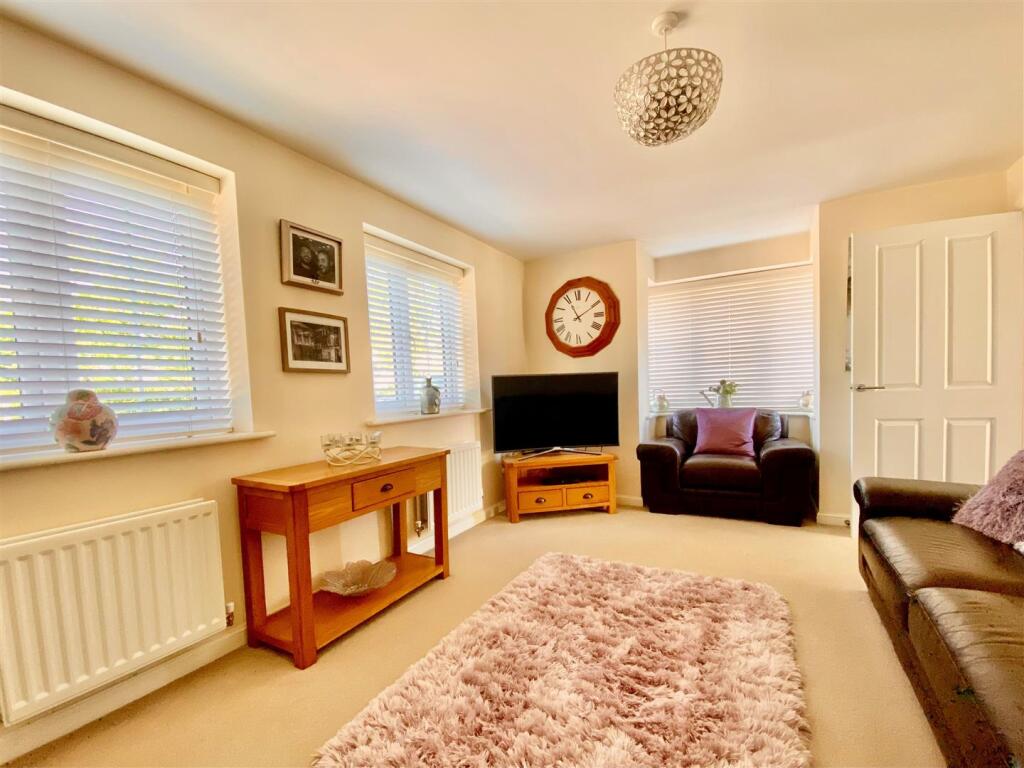 Woodwynd Close, Bowbrook, Shrewsbury - View 4