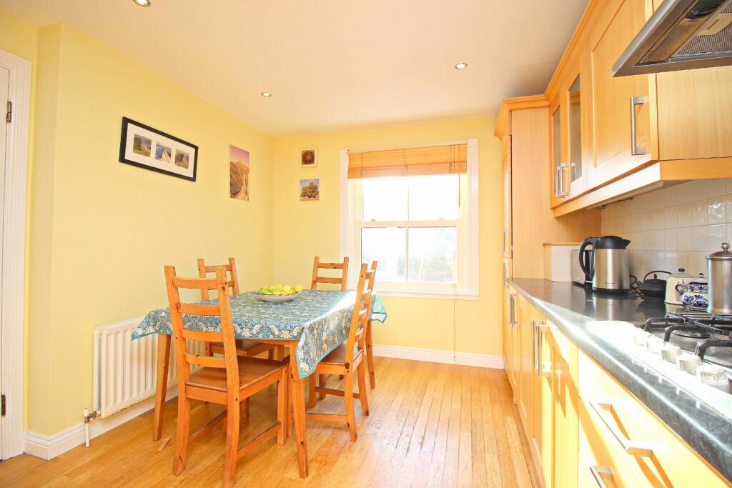 Cross Valley Court, Nevilles Cross, Durham City photo 3