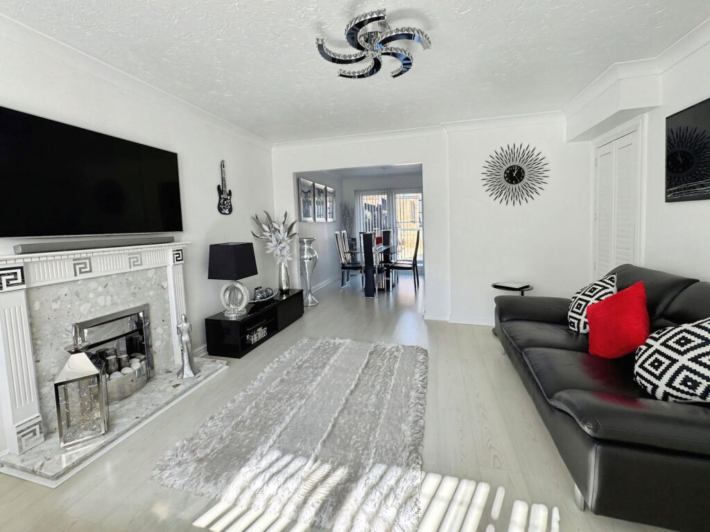 House in Caerphilly, Penyrheol Trecenydd & Energlyn - View 4
