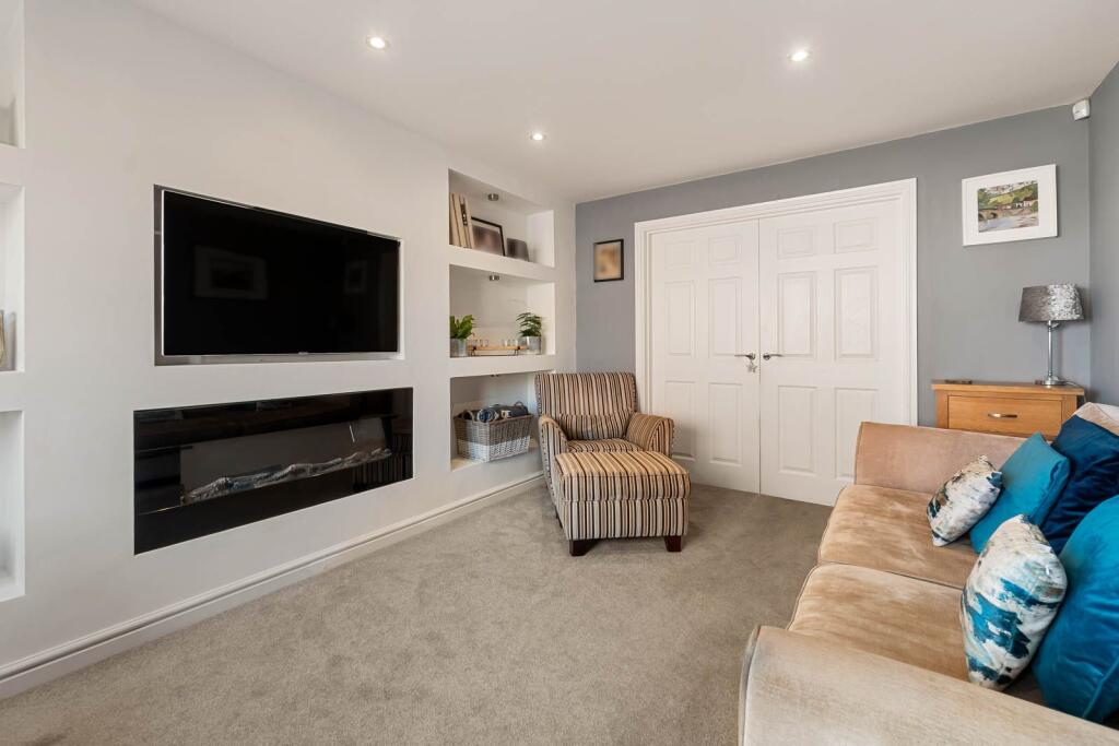 House in Calderdale, West Yorkshire - More