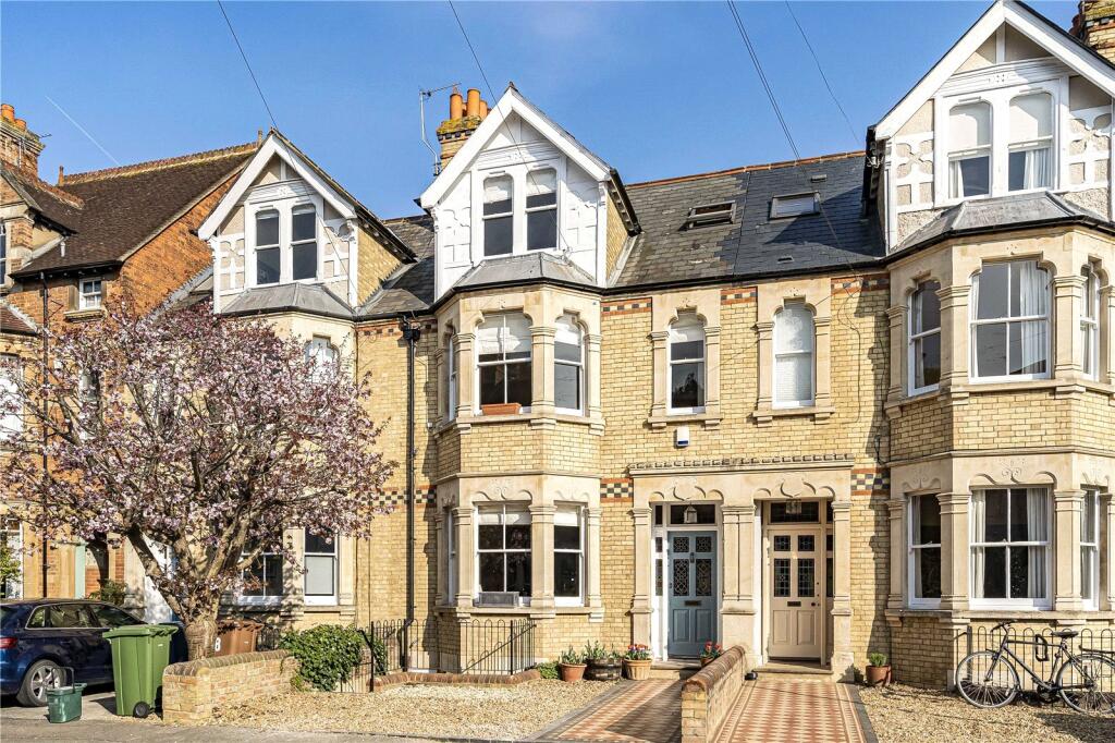 Main image of property: SHORT LET - Beech Croft Road, Summertown