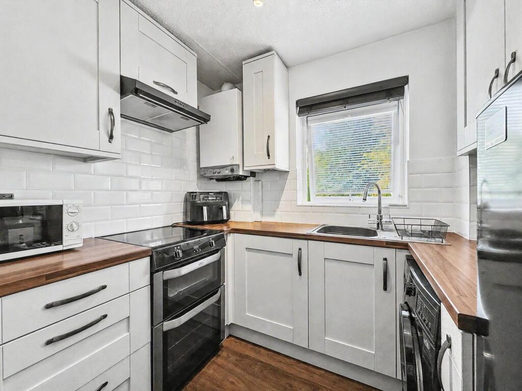 House in Gillingham, Wigmore - View 4