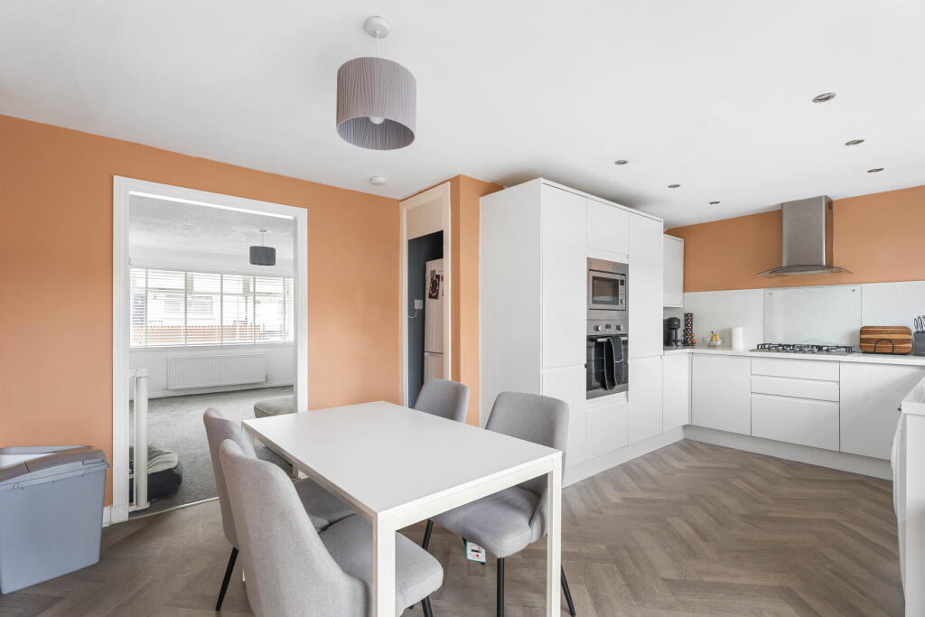 House in Falkirk, Clackmannanshire - View 3