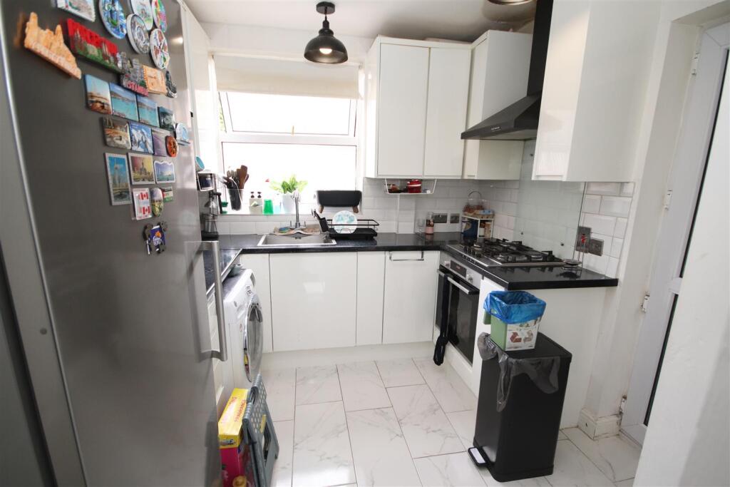 House in Dartford - View 5