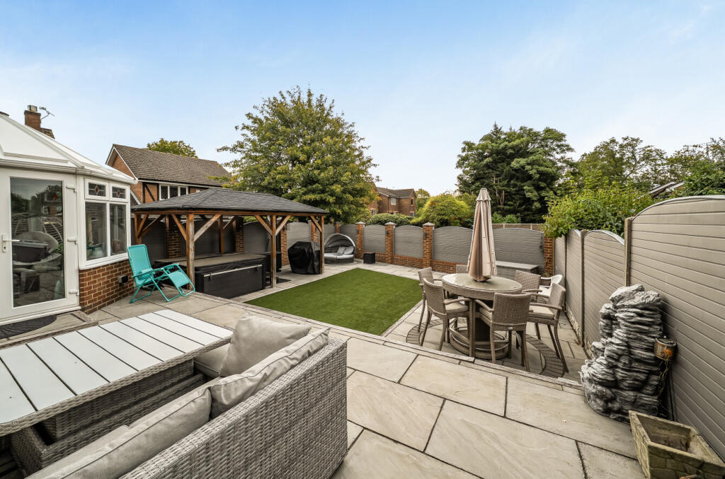 House in Reading - View 4