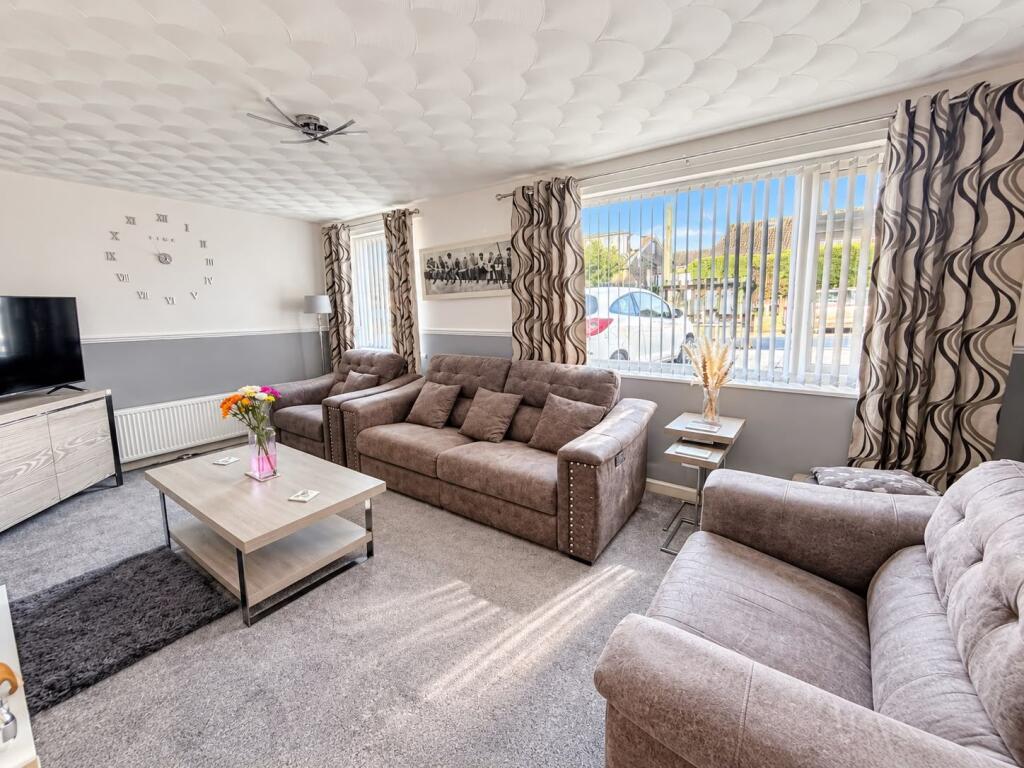 House in Bradford - View 4