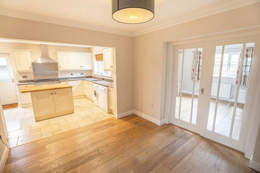 House in Malmesbury, Wiltshire - View 5