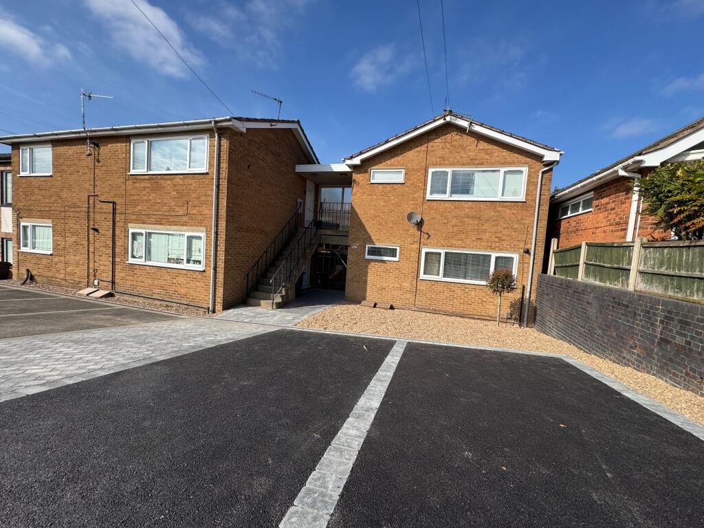 Main image of property: 28 Canberra Crescent, West Bridgford, Nottingham