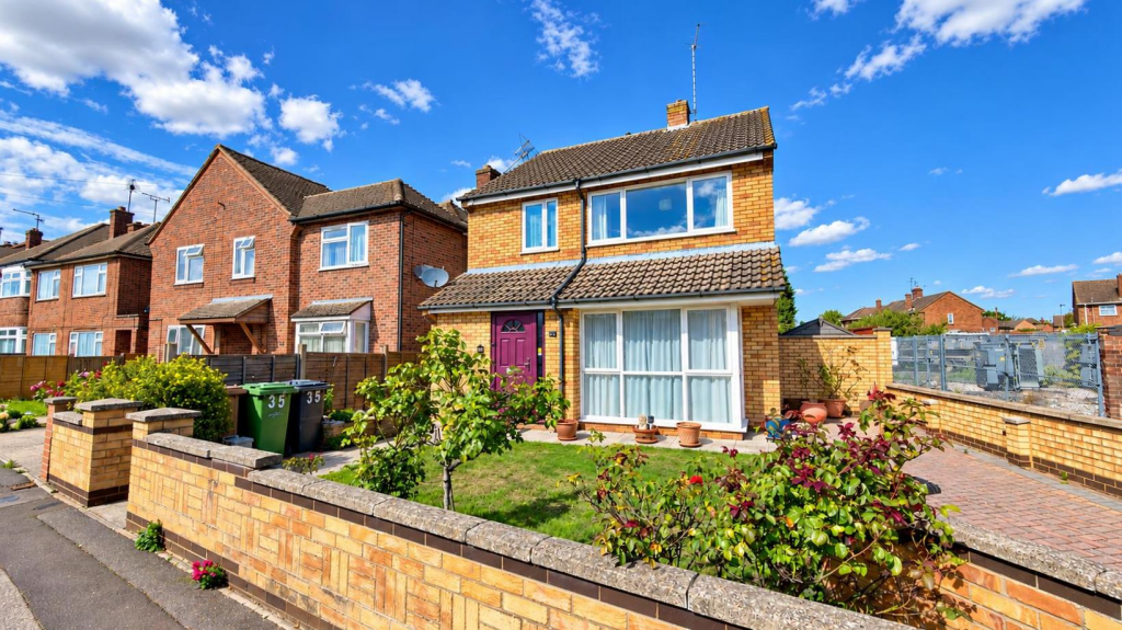 Main image of property: Ashcroft Gardens, Peterborough