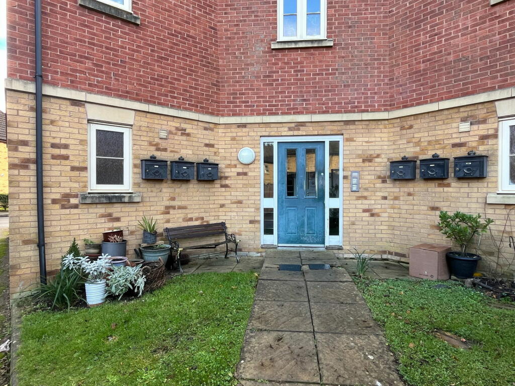 Apartment in Wellingborough, Stanton Cross - View 2