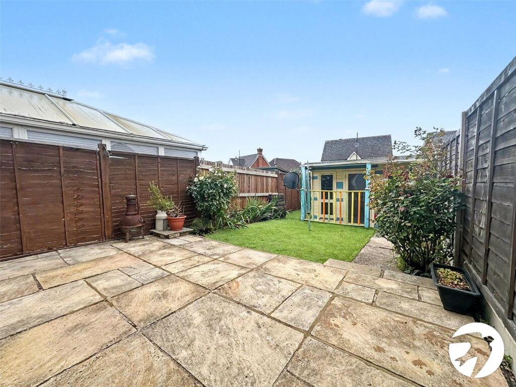 House in Gillingham, St. Marys Island - View 5