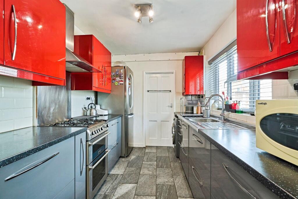 House in Wolverhampton, West Midlands - View 4